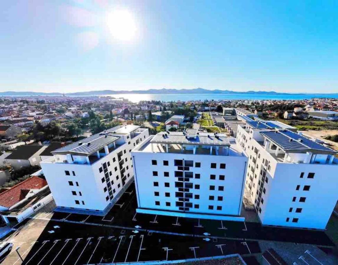 Apartment Roni + Besplatan Parking Zadar Zewnętrze zdjęcie